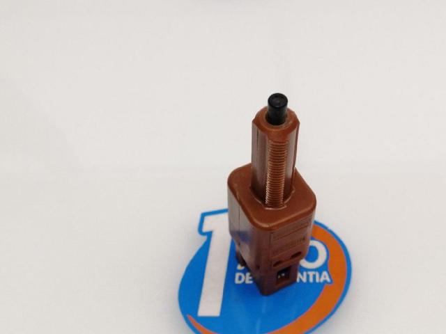 253003RA0A NISSAN Interruptor de luz de freno comprar Madrid