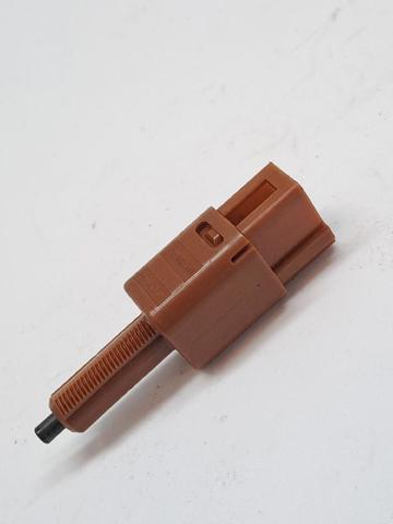 253003RA0A NISSAN Interruptor de luz de freno  disponible Alicante