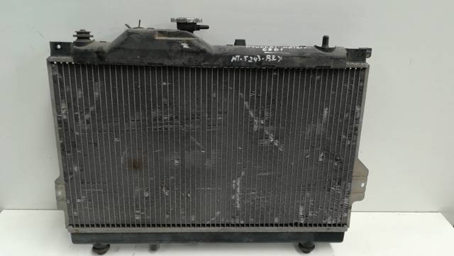 2531017800 Radiador de refrigeración del motor  disponible Utrera