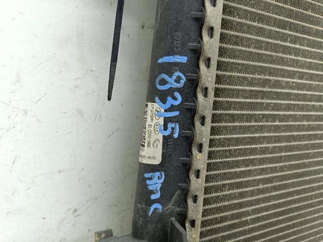253101H600 HYUNDAI Radiador de refrigeración del motor  disponible Vigo
