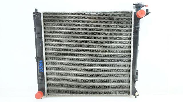 253102Y000 Radiador de refrigeración del motor  disponible Málaga