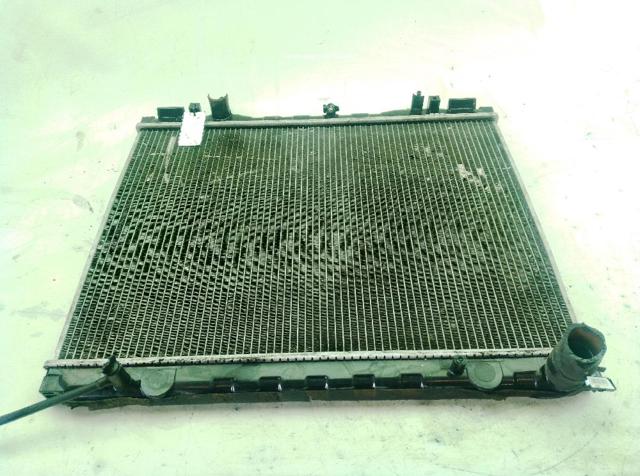 Radiador del motor 253103E030 HYUNDAI