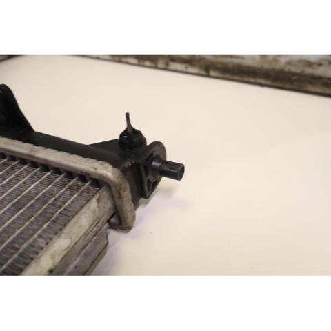 253103Z050 HYUNDAI Radiador comprar Alcalá
