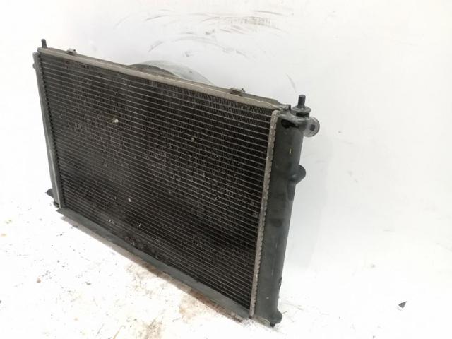 253104A110 HYUNDAI Radiador de refrigeración del motor  disponible Vigo