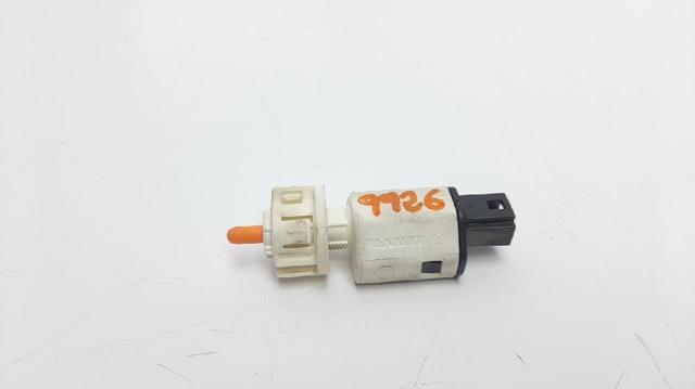 253200005R RENAULT Interruptor de luz de freno  en stock Huelva