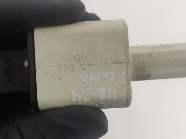 RENAULT 253200005R Interruptor de luz de freno comprar Pamplona