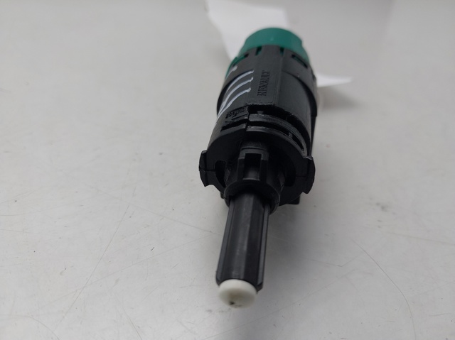 253203383R RENAULT Interruptor de luz de freno  disponible Vigo