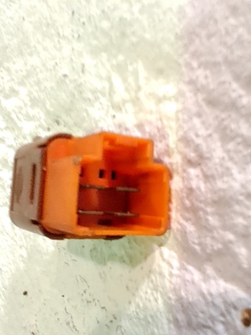 NISSAN 25320BR00A Interruptor de luz de freno  en stock Salamanca