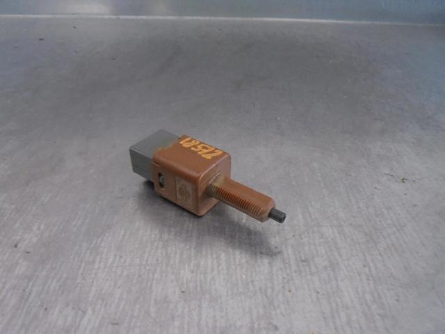 NISSAN 25320JN00A Interruptor de luz de freno  comprar en Albacete