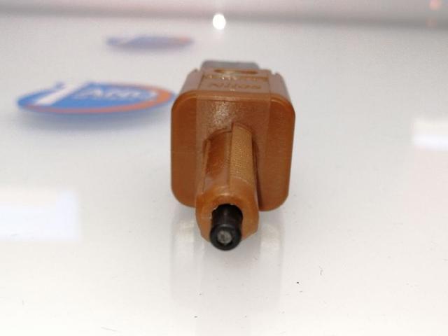 25320JN00A Interruptor de luz de freno  disponible Utrera