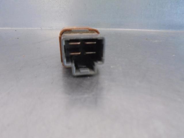 25320JN00A NISSAN Interruptor de luz de freno  en stock Gandía