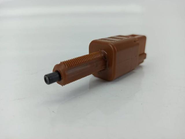 Interruptor luz de freno 25320JN00A NISSAN