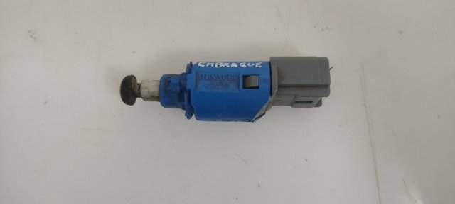 253250006R RENAULT Interruptor de embrague  en stock Gandía
