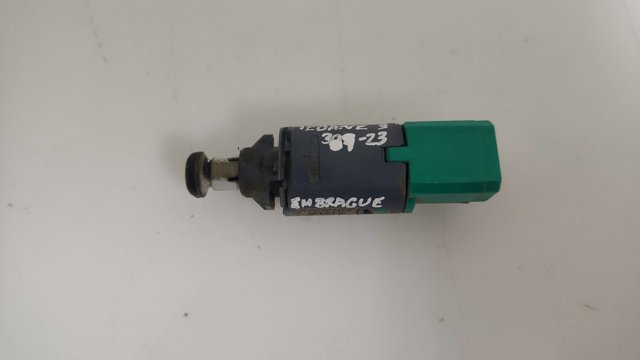 253250007R RENAULT Interruptor de embrague  disponible Alicante