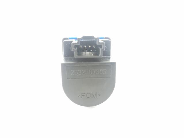 RENAULT 253256730R Interruptor de embrague  comprar en Ponferrada