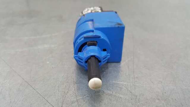 RENAULT 253256730R Interruptor de embrague  disponible Lugo