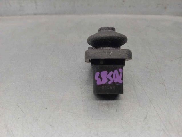 25360AD000 NISSAN Interruptor de puerta  disponible Vigo