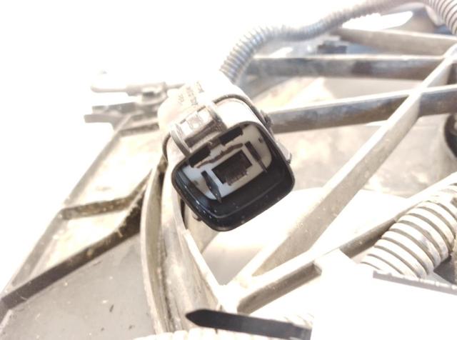 253801F251 HYUNDAI Difusor del radiador de refrigeración con motor y hélice  disponible Vigo