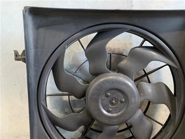 253801H680 Difusor del radiador de refrigeración con motor y hélice  disponible Utrera