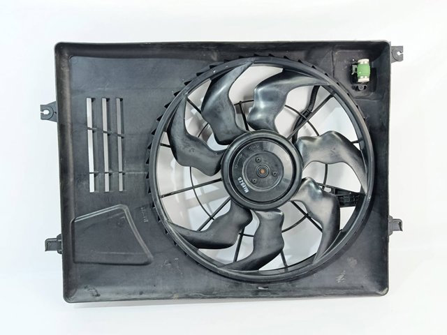 Ventilador de refrigeración del motor 25380D7600 HYUNDAI