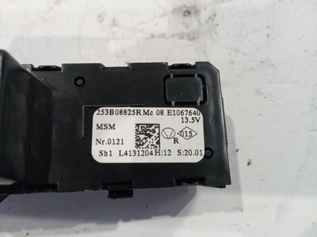 253B08825R RENAULT  en stock Gandía