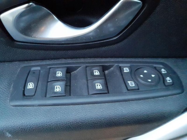 Unidad de control elevalunas delantera izquierda 254000008R RENAULT