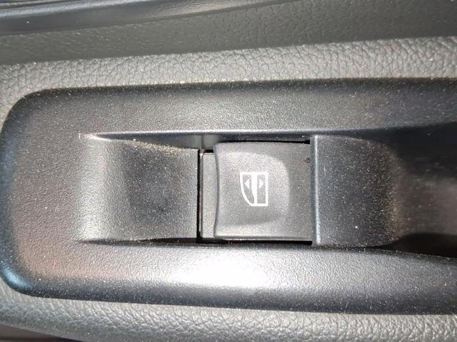 254010003R Renault (RVI)