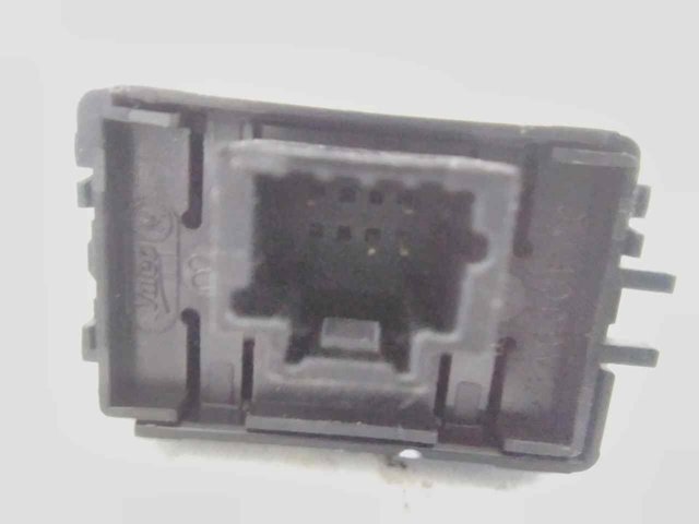 254010003R Botón de encendido del motor del elevalunas trasero  disponible Utrera