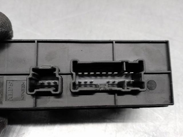 NISSAN 254011KA0B Interruptor de elevalunas delantera izquierda comprar Tarragona