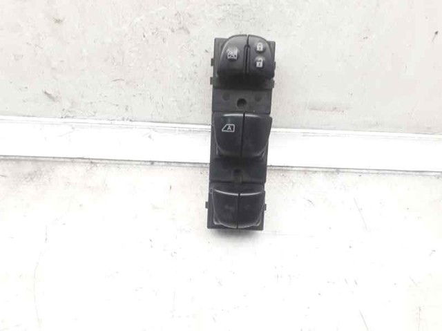 254011KA0B Interruptor de elevalunas delantera izquierda comprar Almería