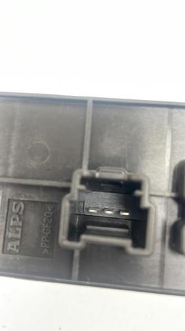 NISSAN 254011KA0B Interruptor de elevalunas delantera izquierda comprar Tarragona