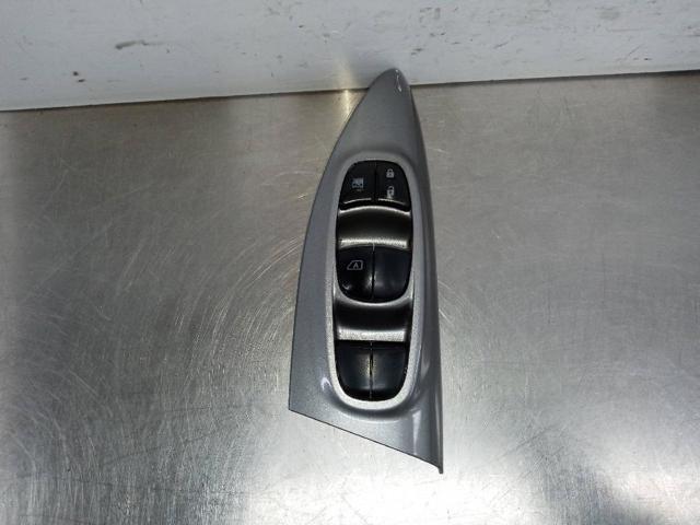 254011KA5E Interruptor de elevalunas delantera izquierda comprar Girona