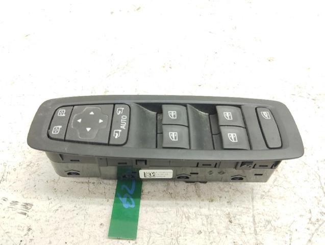 RENAULT 254012952R Interruptor de elevalunas delantera izquierda  en stock Terrassa
