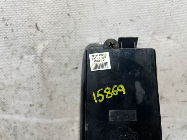 25401AV640 NISSAN Interruptor de elevalunas delantera izquierda comprar Alcalá