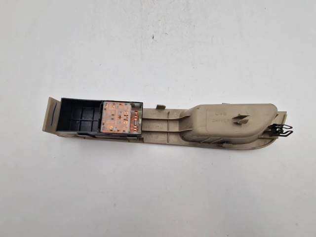 NISSAN 25401AX600 Interruptor de elevalunas delantera izquierda  en stock Valencia
