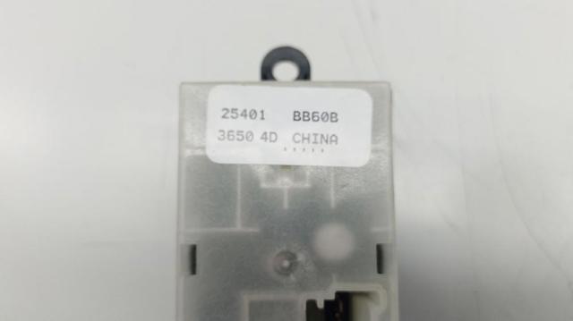 25401BB60B NISSAN Interruptor de elevalunas delantera izquierda  en stock Córdoba