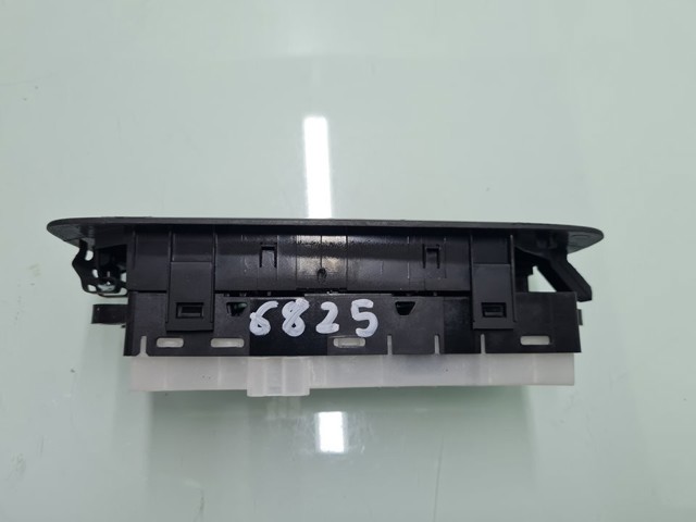 25401BB65B NISSAN Interruptor de elevalunas delantera izquierda  en stock Córdoba