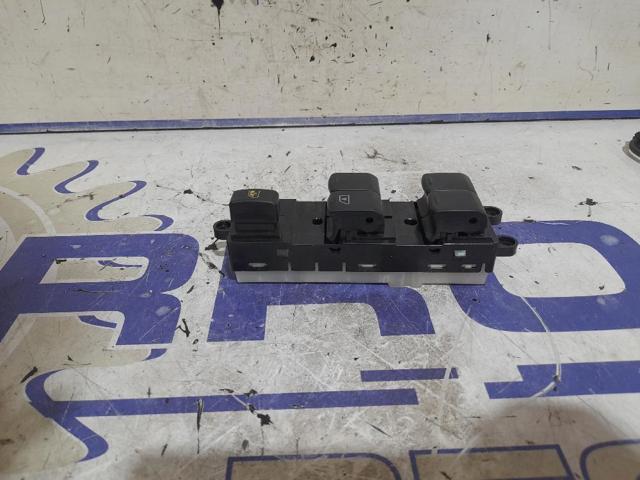 25401BB65B Unidad de control de elevalunas delantera izquierda  comprar en Zaragoza