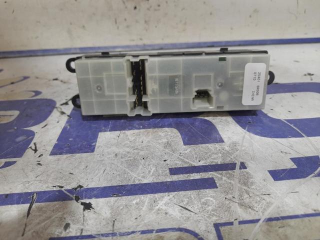 NISSAN 25401BB65B Interruptor de elevalunas delantera izquierda  en stock Terrassa