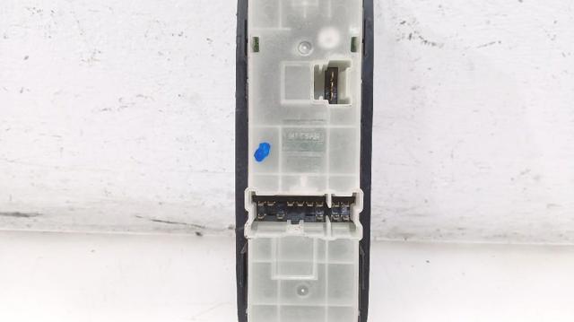 25401BR00B Interruptor de elevalunas delantera izquierda comprar Almería