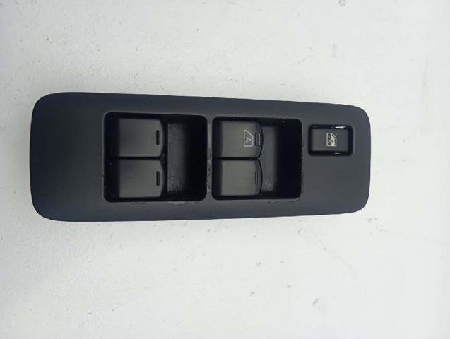 25401JD00B NISSAN Interruptor de elevalunas delantera izquierda  en stock Huelva