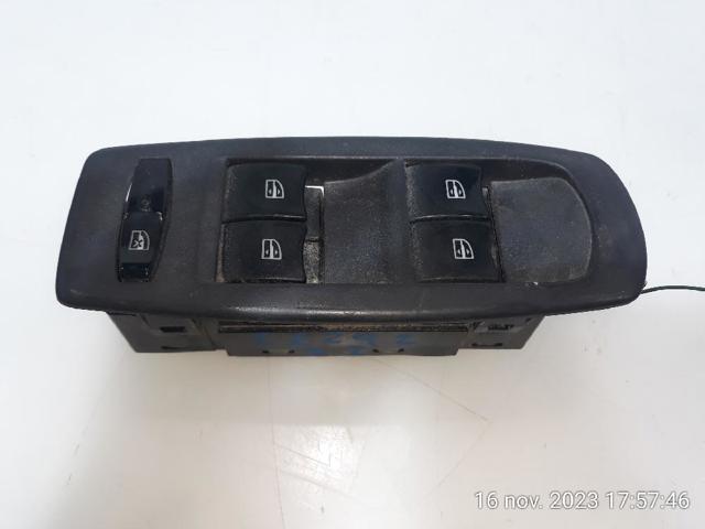 25401JY00C RENAULT Interruptor de elevalunas delantera izquierda comprar Alcalá