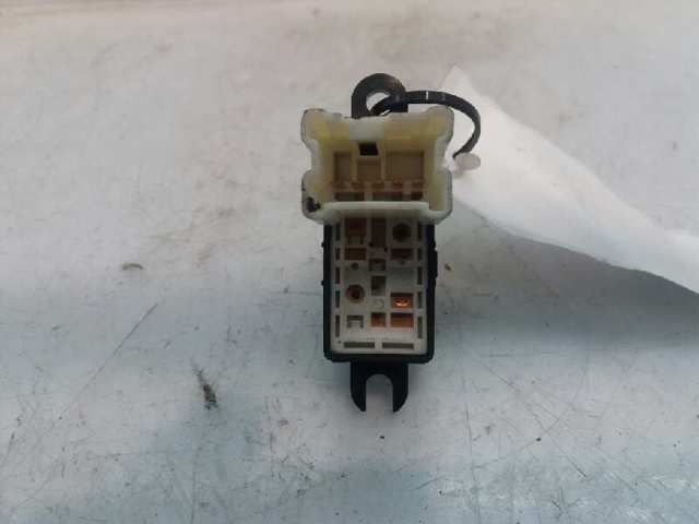 254111FA0A NISSAN Botón de encendido del motor del elevalunas delantero derecho  comprar en Oviedo