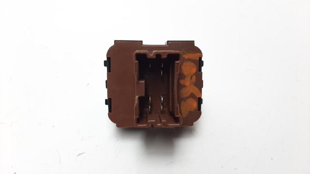 RENAULT 254113300R Interruptor de elevalunas delantera izquierda  en stock Salamanca