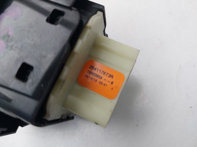 254117873R RENAULT Interruptor de elevalunas delantera izquierda  en stock Gandía