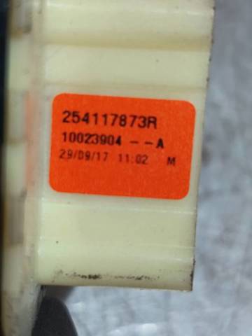 254117873R RENAULT Interruptor de elevalunas delantera izquierda comprar Alcalá