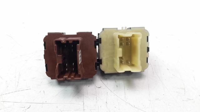 RENAULT 254118722R Interruptor de elevalunas delantera izquierda  en stock Salamanca