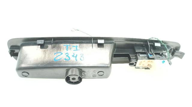 254119716R Botón de encendido del motor del elevalunas trasero  disponible Utrera