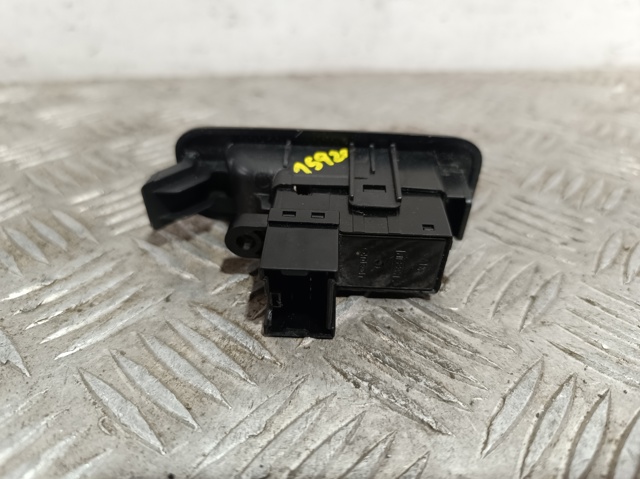 NISSAN 25411AV600 Botón de encendido del motor del elevalunas trasero  disponible España