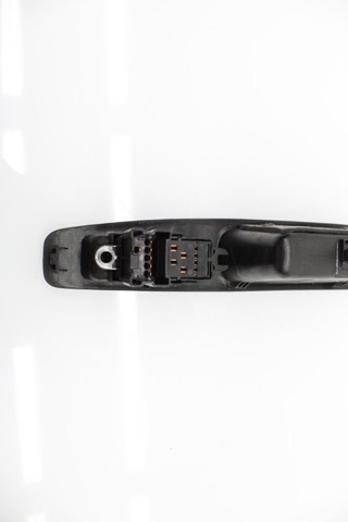 NISSAN 25411BR00A Botón de encendido del motor del elevalunas trasero  en stock Salamanca